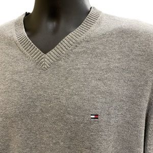 TOMMY HILFIGER Medium Grey Cotton V-neck Sweater Excellent condition
